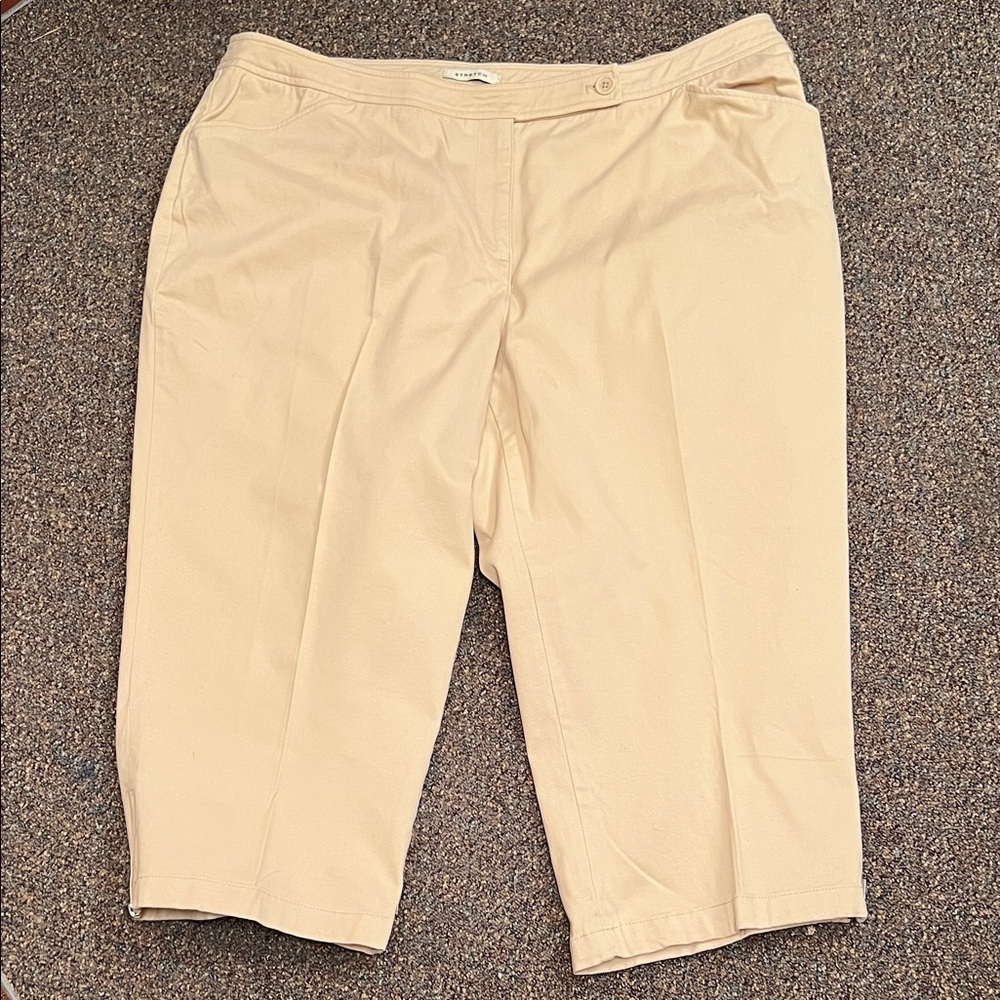 Jones New York Beige Women's Capris
